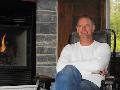  Alain Hamel, constructeur et propriétaire de la maison Kénogami.