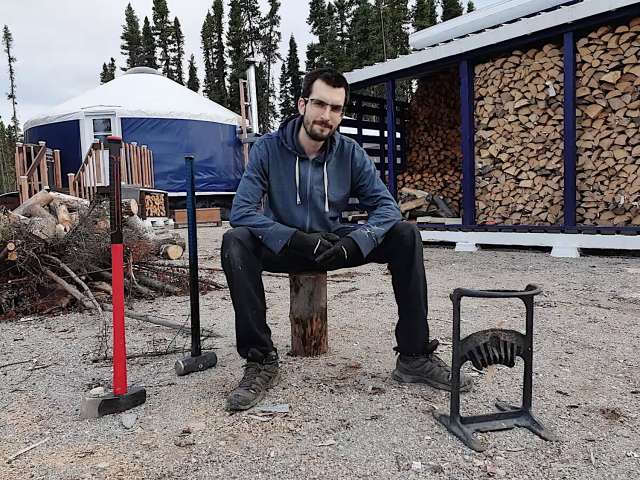 Du monde de la finance &agrave; une yourte autonome en for&ecirc;t&nbsp;(r&eacute;serv&eacute;)