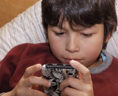 Avis de la Californie sur l'utilisation s&eacute;curitaire des t&eacute;l&eacute;phones cellulaires