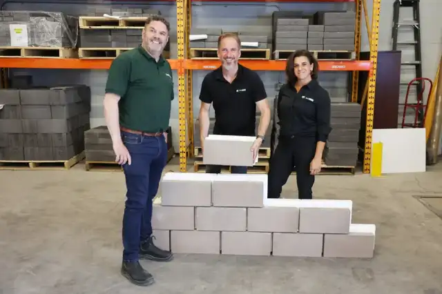 Des blocs de béton isolés et carboneutres